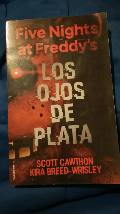 Libro Five Nights at Freddy's: Los Ojos de Plata - miniatura 1