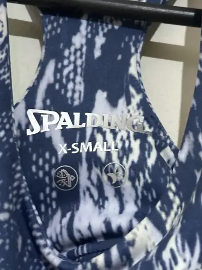 Top deportivo Spalding - miniatura 4