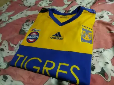 Camiseta Tigres UANL Adidas ClimaCool Amarilla - miniatura 3