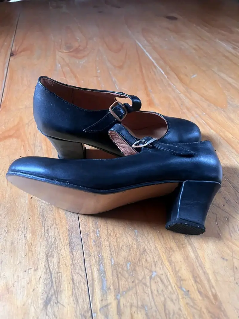 Zapatos de cueca de cuero negros y blancos con heb - 2