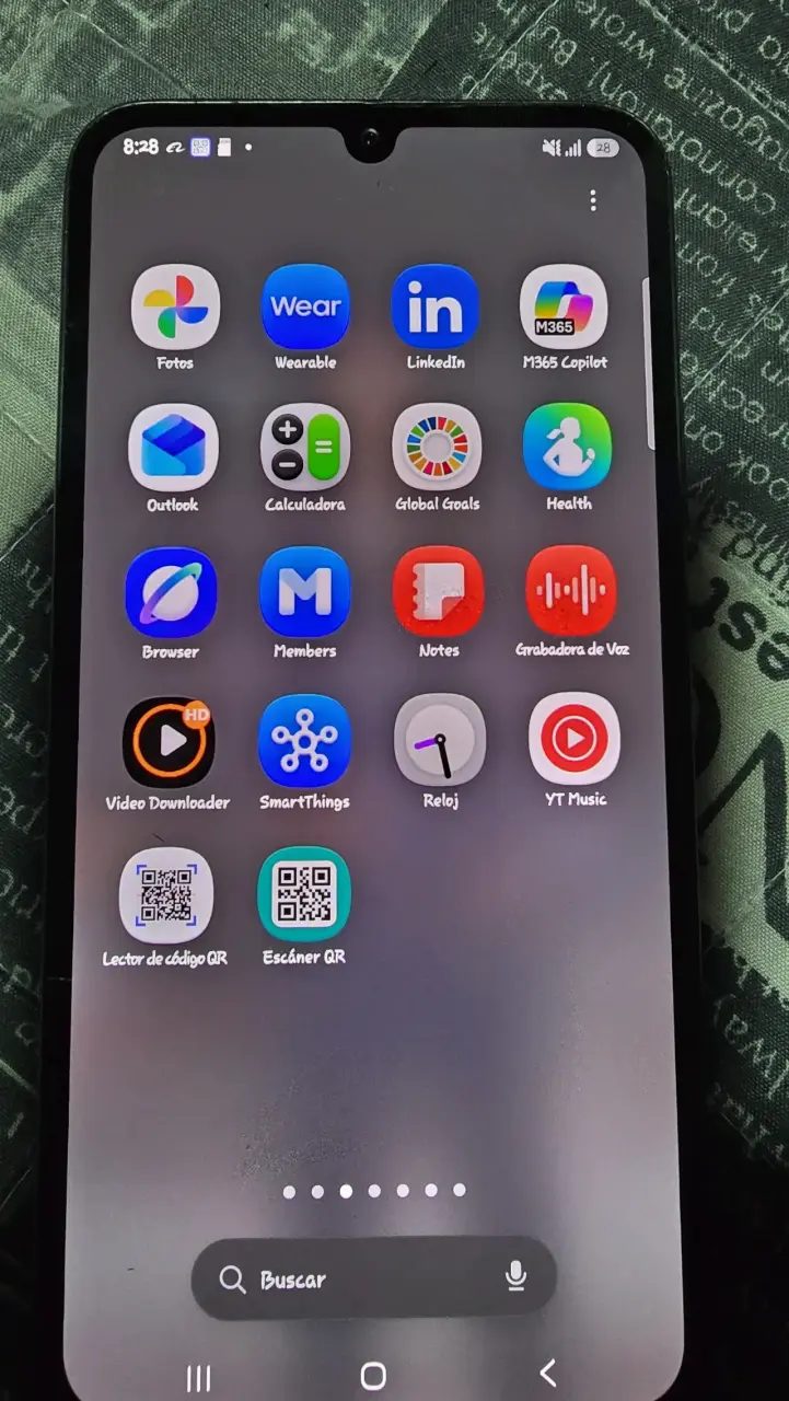 Smartphone Samsung Galaxy A en buen estado - 2