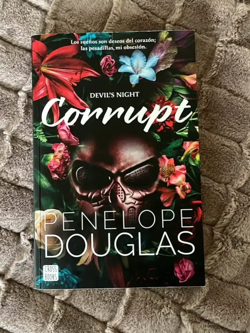 Libro 'Corrupt' de Penelope Douglas