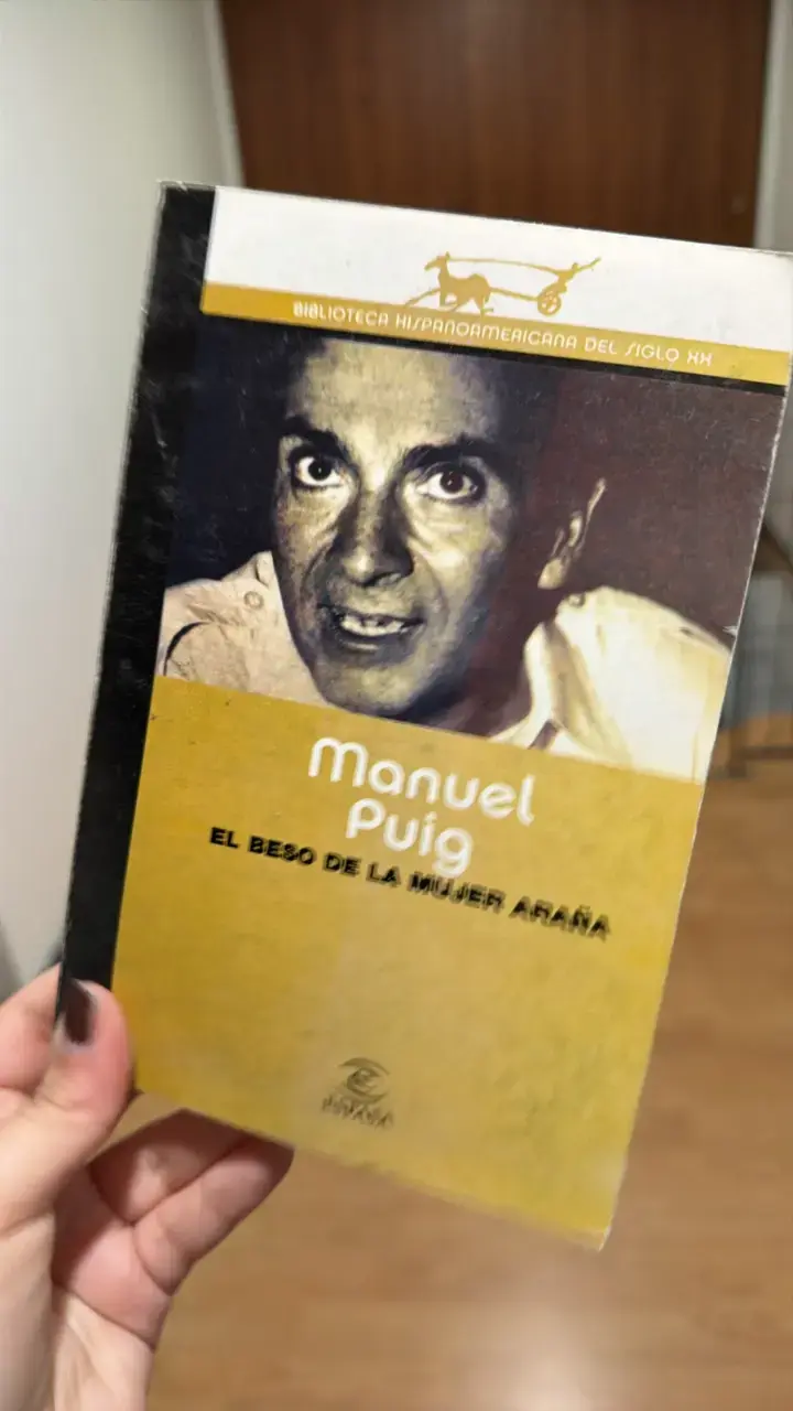 Libro 'El Beso de la Mujer Araña' de Manuel Puig - 1