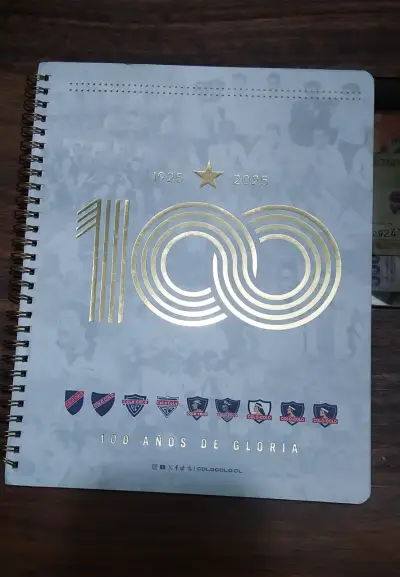 Cuaderno conmemorativo 100 años Colo-Colo - miniatura 1