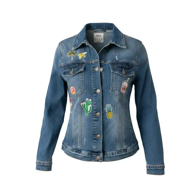 Chaqueta de mezclilla con parches decorativos