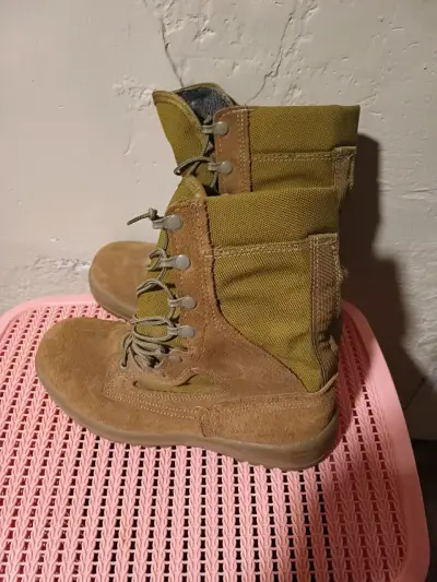Botas tácticas de cuero y tela color marrón - miniatura 2