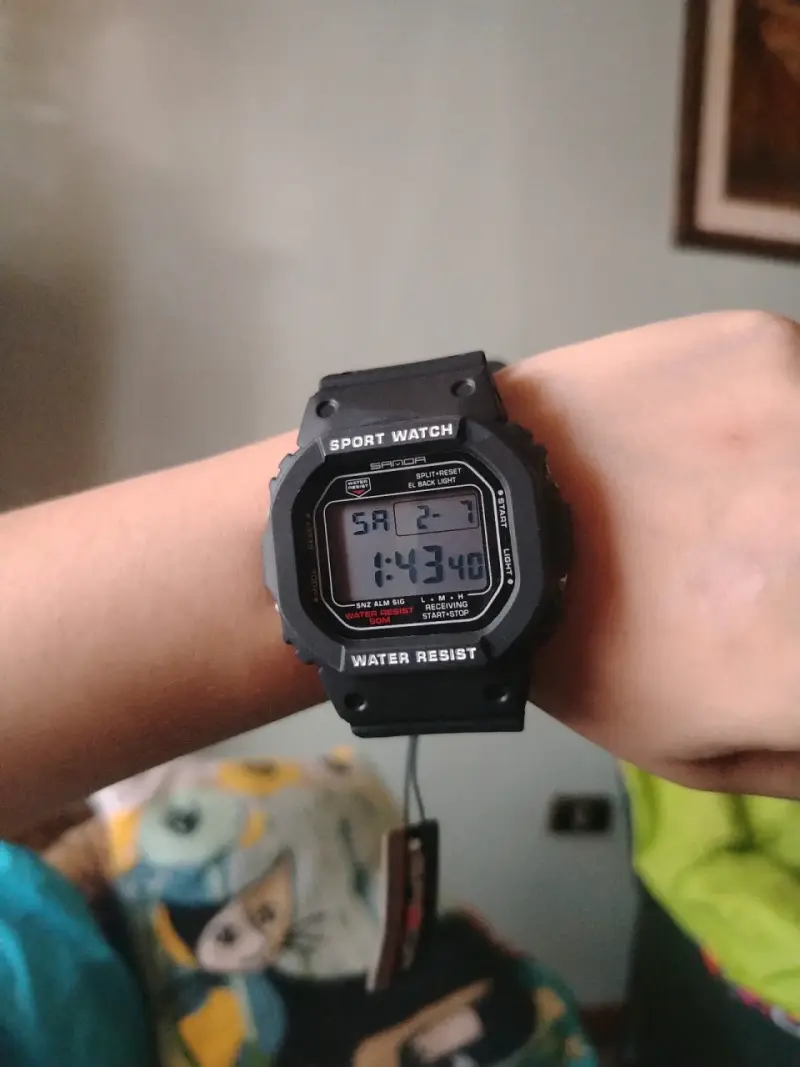 Reloj deportivo digital - 1