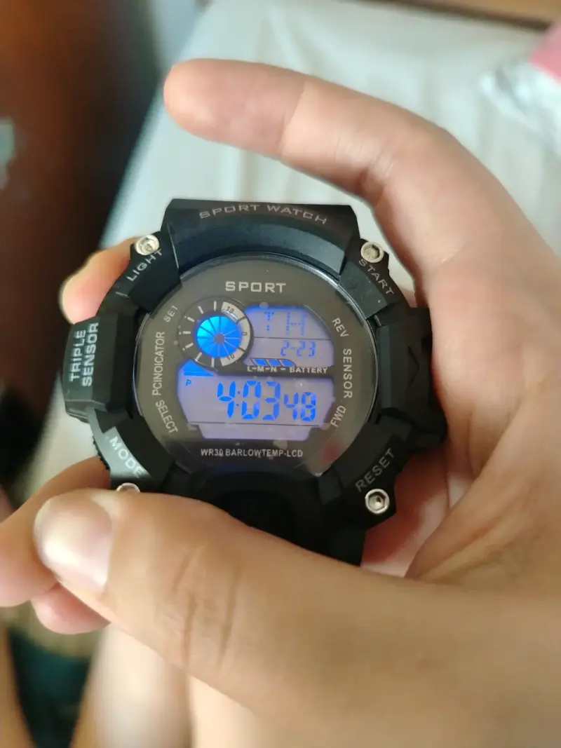 Reloj deportivo digital - 3