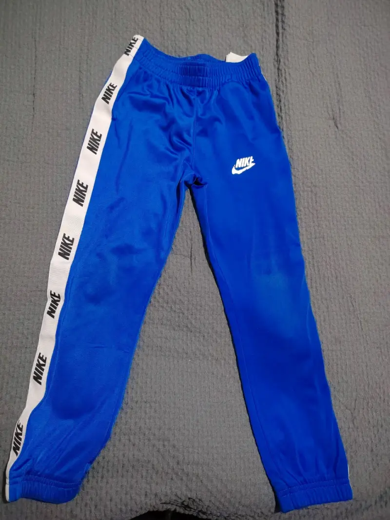 Conjunto deportivo azul Nike para niños - 3