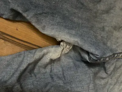 Jeans anchos desgastados para mujer - miniatura 3