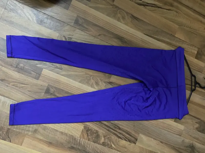 Leggings deportivos morados Nike para mujer - 2