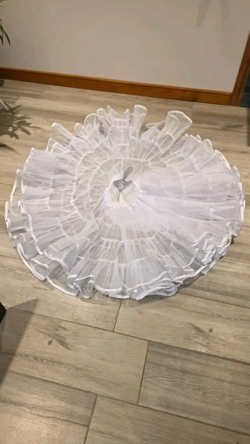 Vestido de baile folclórico con estampado floral - 5