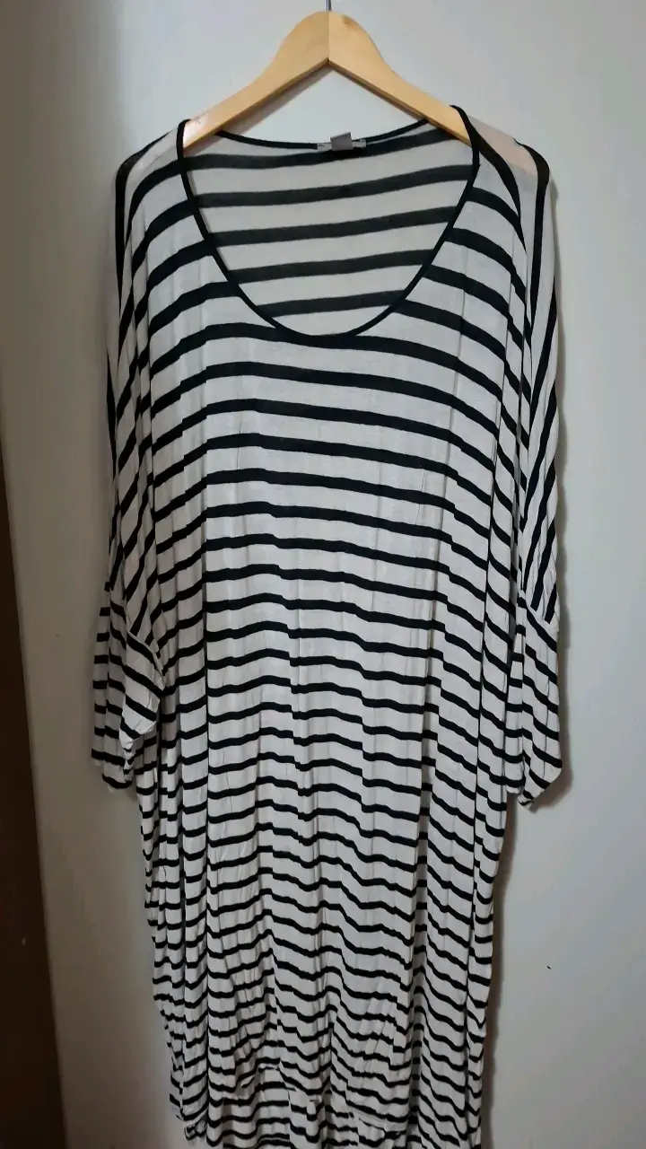 Vestido a rayas blanco y negro H&M - 1