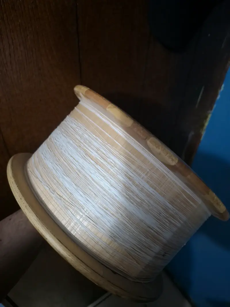 Carrete de madera para volantines - 3