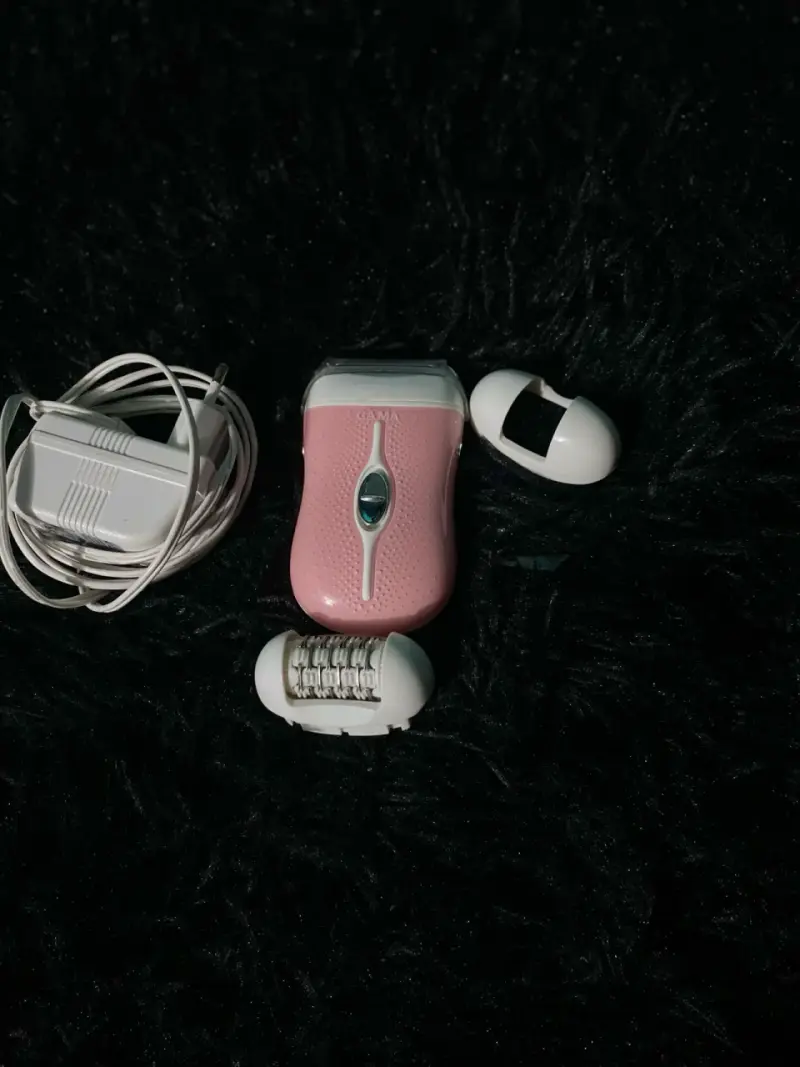 Depiladora eléctrica rosa Gama con accesorios - 1