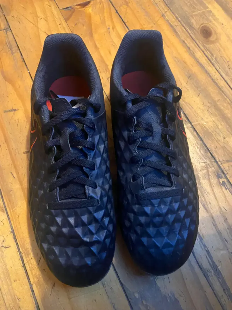 Nike Tiempo Legend 8 Club Mg Zapatilla - 1