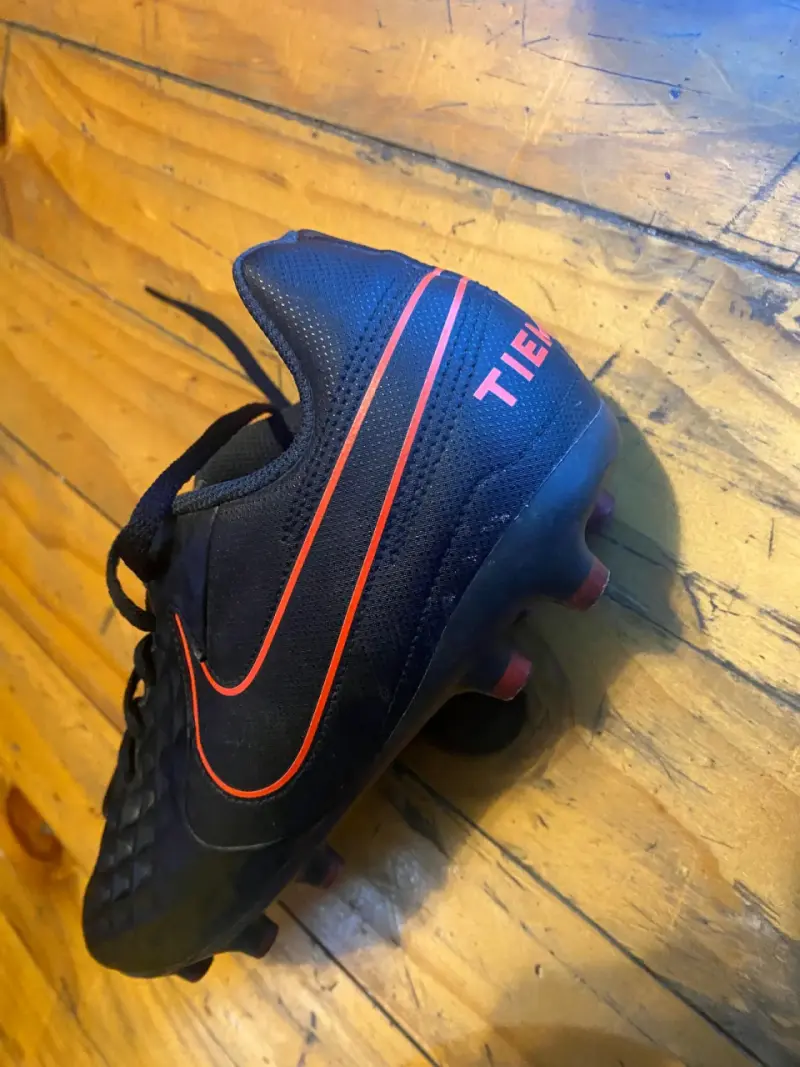 Nike Tiempo Legend 8 Club Mg Zapatilla - 4