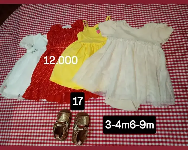Vestidos de bebé y conjunto - 3