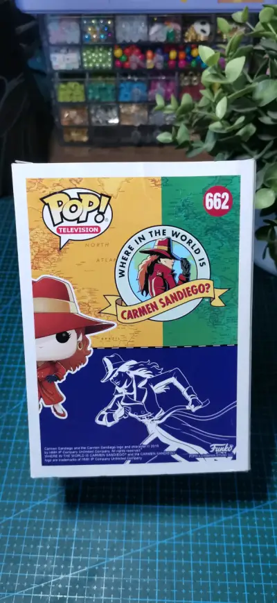 Figura Funko Pop Carmen Sandiego - miniatura 2