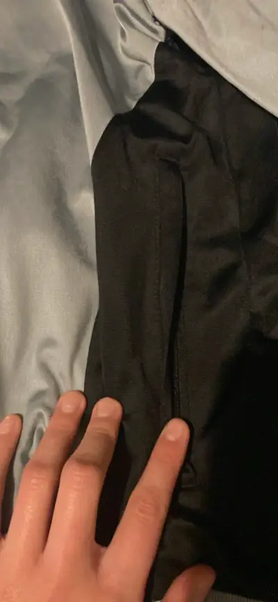Chaqueta deportiva Adidas gris y negra - miniatura 5