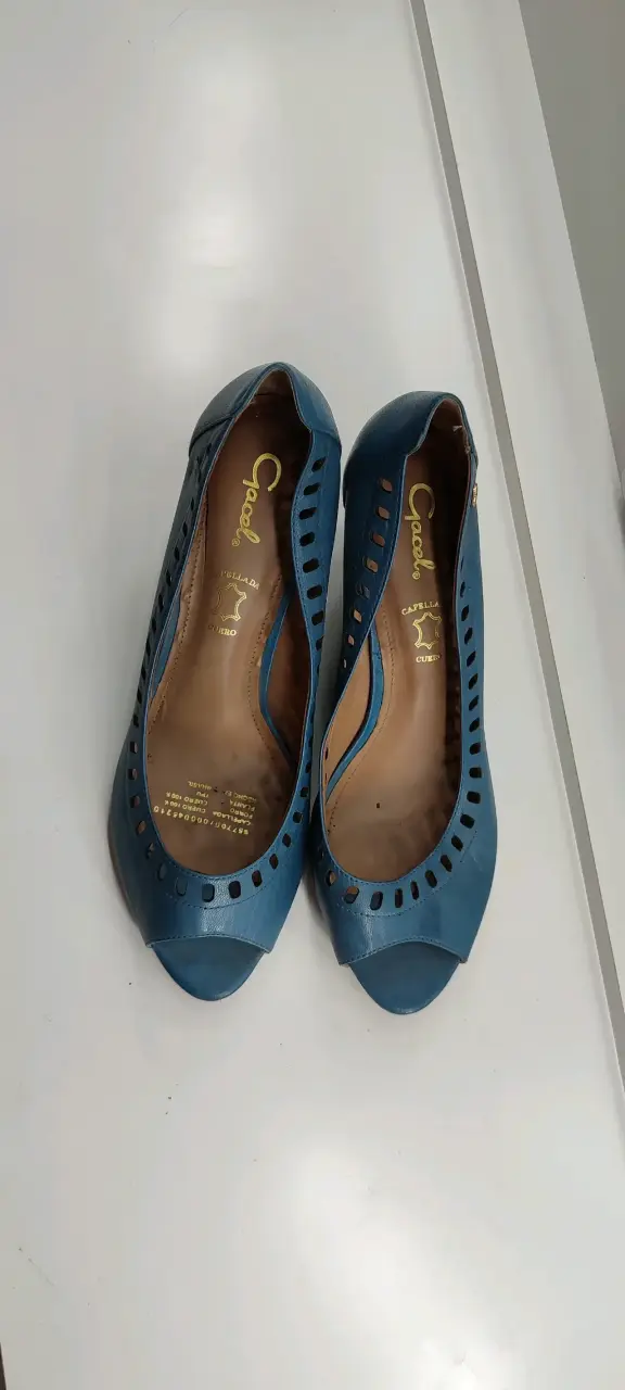 Zapatos de Cuero Azul Marca Gacel Talla 39 - 2