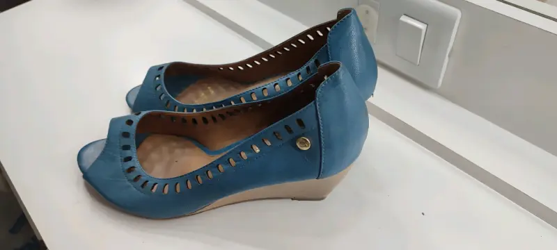Zapatos de Cuero Azul Marca Gacel Talla 39 - 3