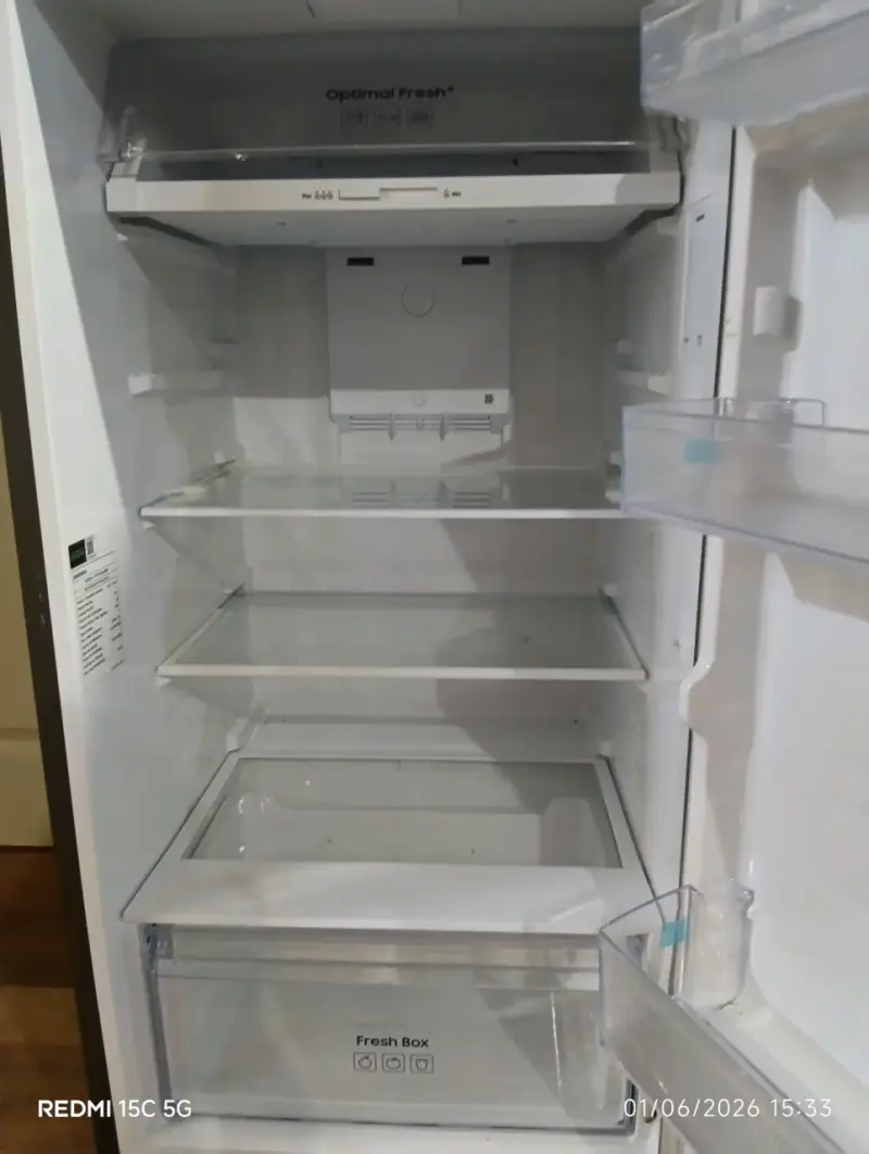 Refrigerador Samsung RT31CGS4 congelador superior - 4