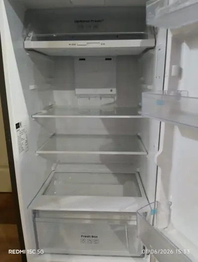 Refrigerador Samsung RT31CGS4 congelador superior - miniatura 4
