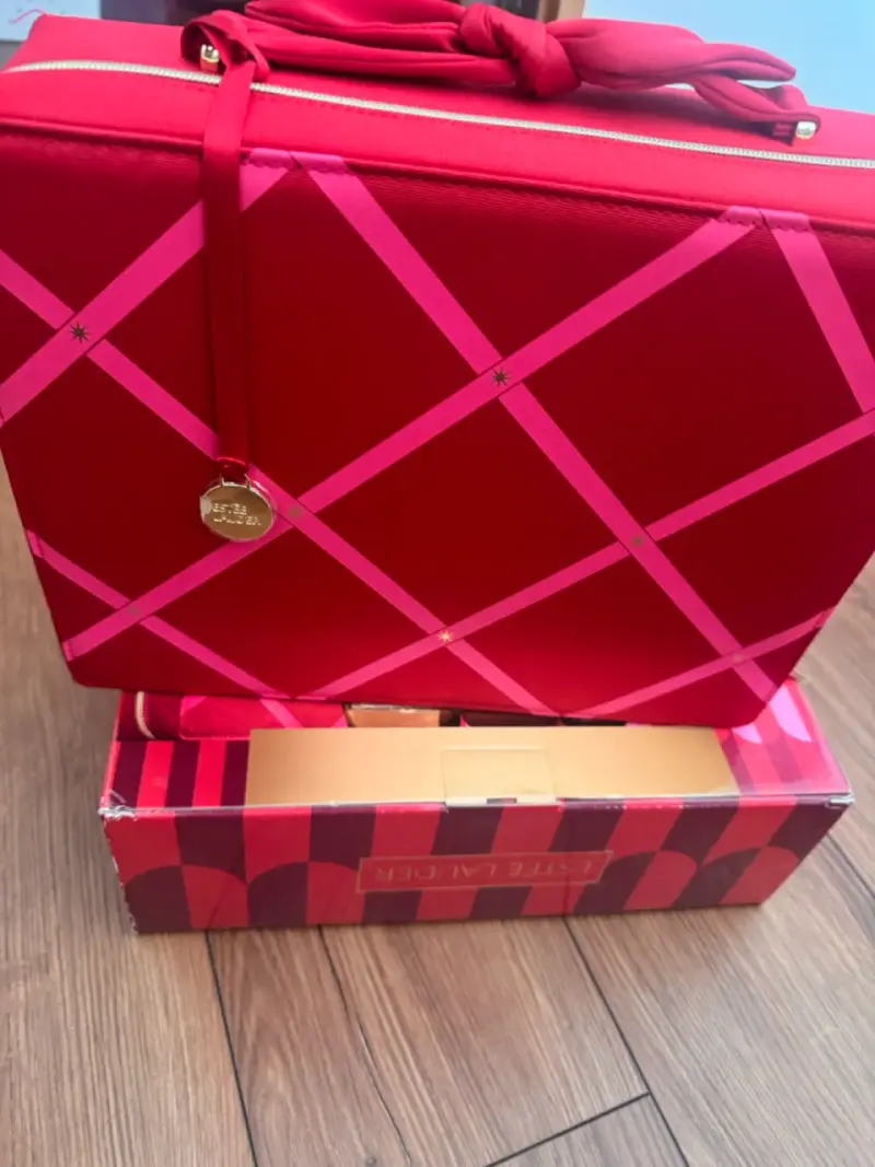 Set de Belleza Estée Lauder Edición Limitada - 3