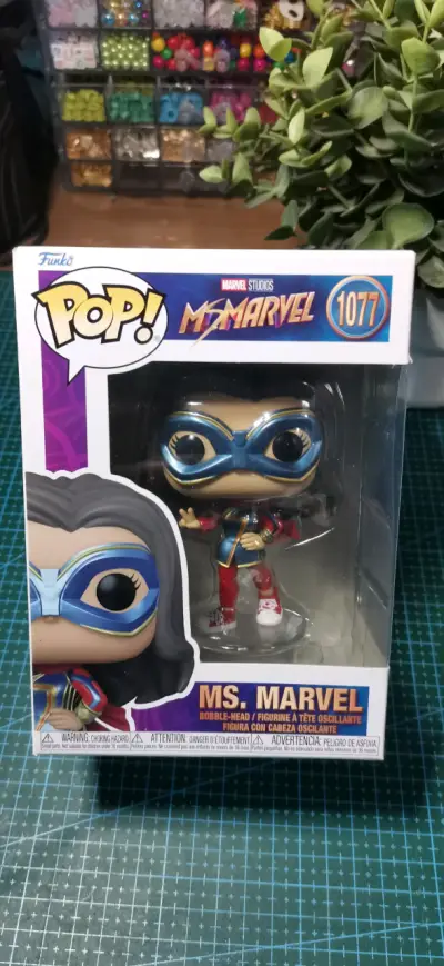 Funko Pop Ms. Marvel Figura de Colección - miniatura 1