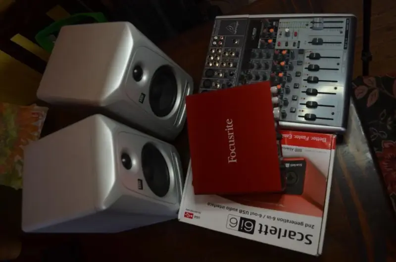 Pack Completo Home Studio Behringer y KRK - 5