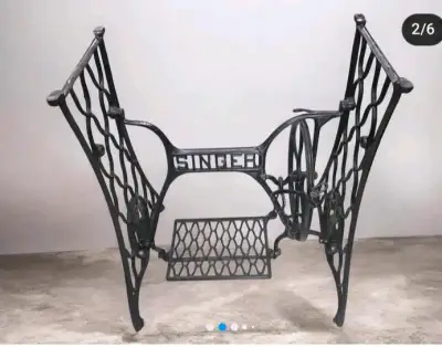 Base de Máquina de Coser Singer Antigua - miniatura 1