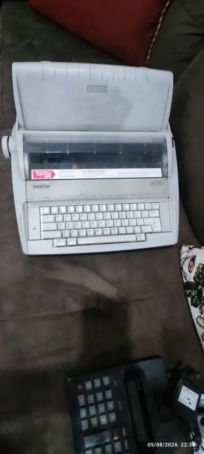 Calculadora Casio HR-170LB con Impresora - miniatura 2