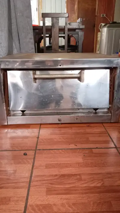 Horno de acero inoxidable con soporte metálico - miniatura 1
