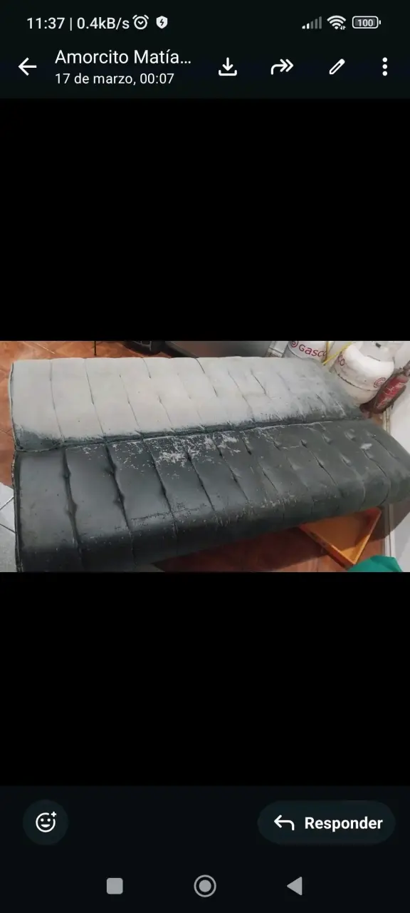 Sofá cama plegable en estado usado - 3