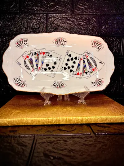 Bandeja de porcelana con diseño de cartas - miniatura 5