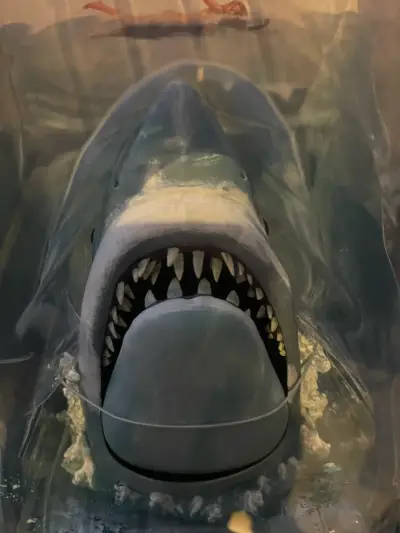 Figura de colección Tiburón Jaws 50 Aniversario - miniatura 4