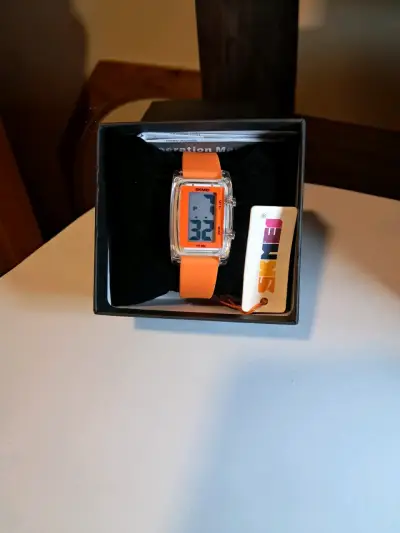 Reloj digital Skmei resistente al agua naranja - miniatura 4