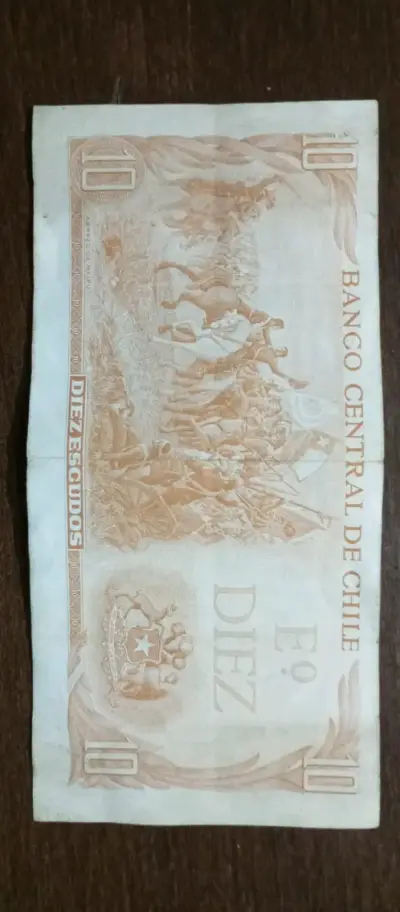Billete antiguo de 10 escudos de Chile - miniatura 1