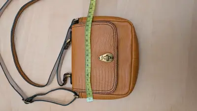 Pequeña cartera - miniatura 2