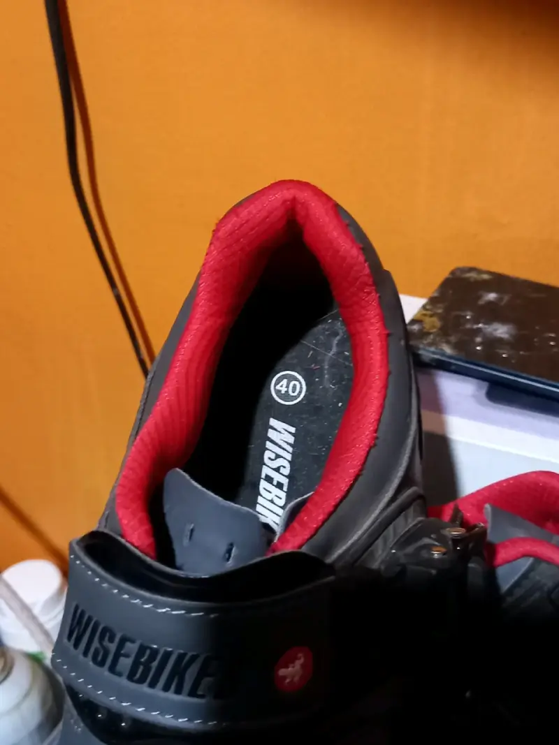Zapatillas de Ciclismo Wisbikes MTB Negras - 2