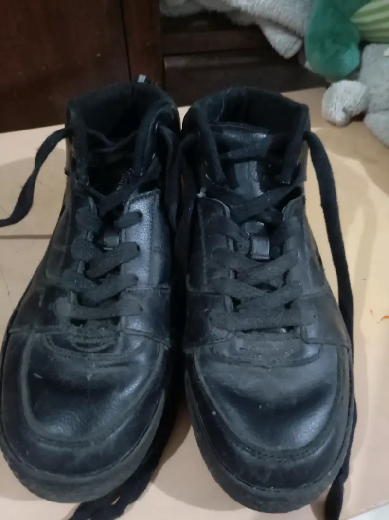 Zapatillas negras de cuero para hombre - 3