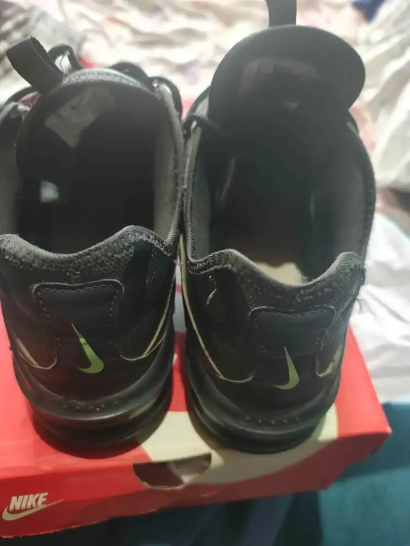 Zapatillas Nike Air Max 270 React negras - 2