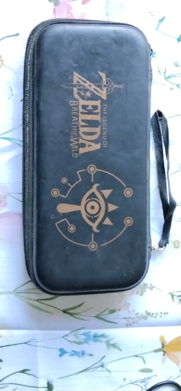Estuche para Nintendo Switch Zelda Breath of the Wild - 2