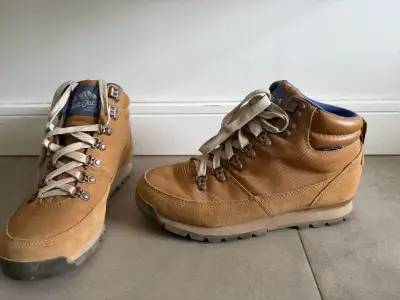 Botas de montaña The North Face marrones para mujer - miniatura 2
