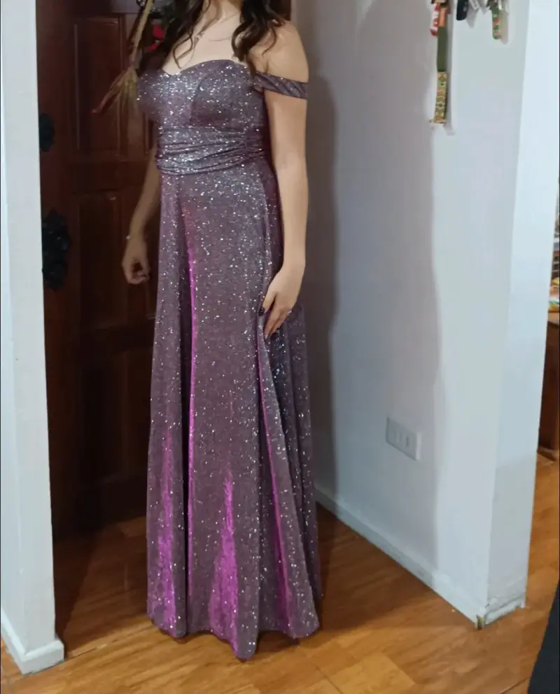 Vestido de fiesta largo con brillo morado - 1