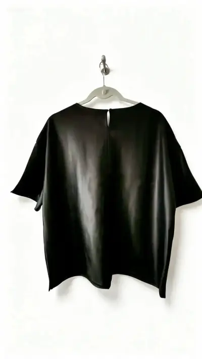 Polera americanino ecocuero nueva con etiqueta - miniatura 4