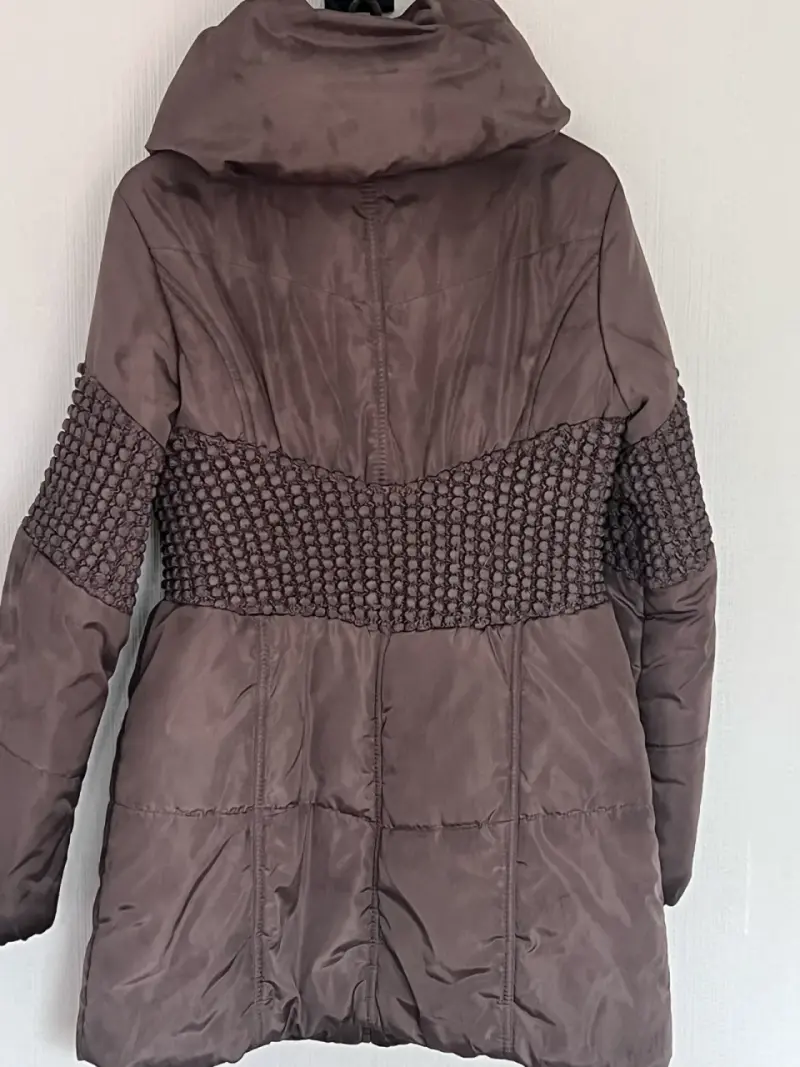 Parka acolchado marrón cuello alto para mujer - 2