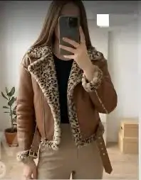 Chaqueta de cuero sintético con forro de leopardo Z&L - miniatura 2
