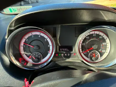 Dodge Grand Caravan 2014 en buen estado - miniatura 4
